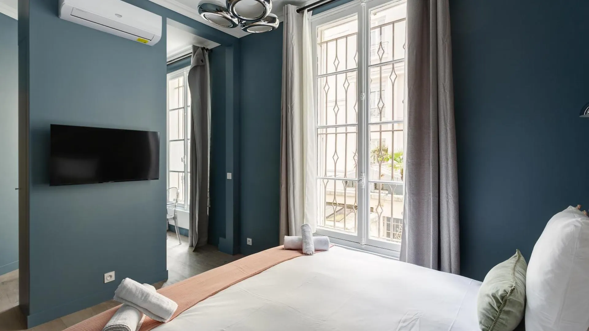 Eclectic Montmartre Apartment Paris